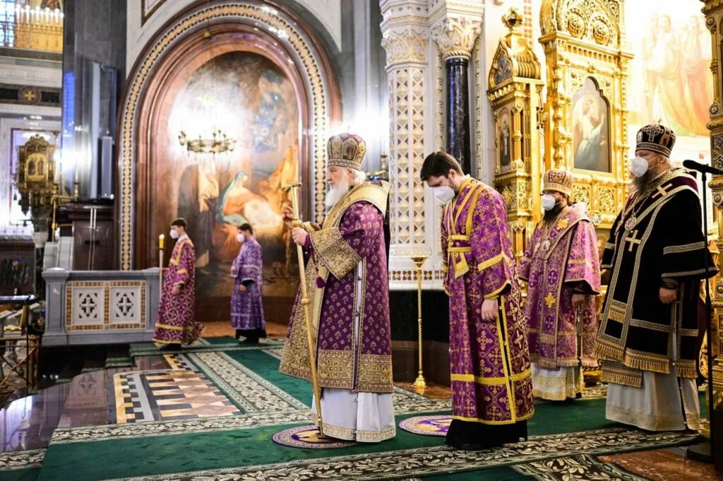 Всенощное бдение храм Христа Спасителя. Всенощное бдение храм Христа Спасителя поклонение ризам. Храм торжества Православия в Алтуфьево. Всенощное бдение на Пасху 2022. Прямая трансляция всенощной