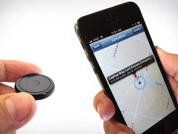 Для айфонов аксессуары GPS. Гаджет на айфон отслеживание. Отслеживающее устройство. Отслежка для айфонов аксессуар. Метка для отслеживания