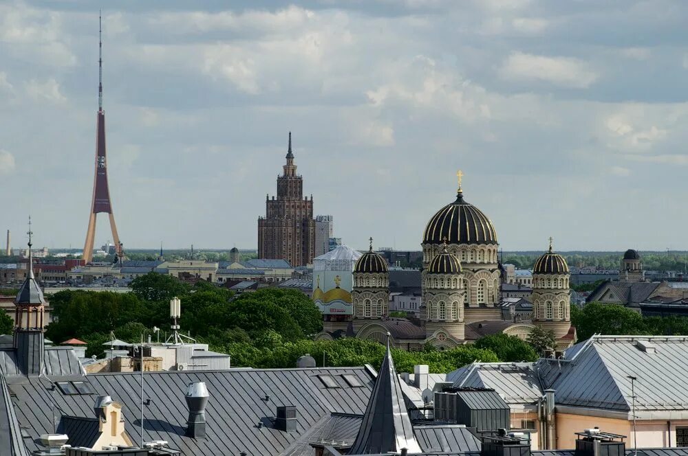 Латвия на карте. Илмар лещинскис морских латвии. Гимн латвии. Латвия с кем граничит карта. Визовый латвии.