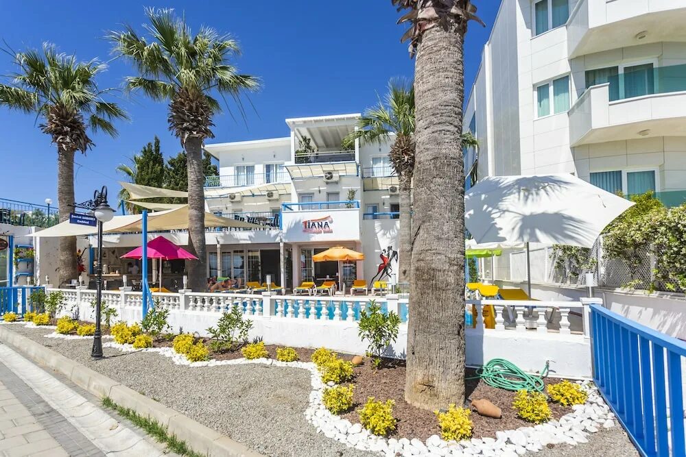 Tiana moonlight hotel 3. Moonlight hotel bodrum 3. Moonlight 3 бодрум. Moonlight hotel бодрум. Moonlight hotel bodrum 3.