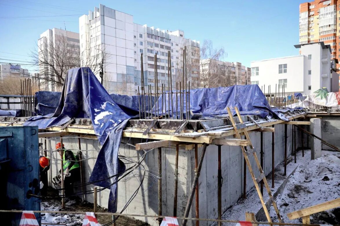 Новости дня сегодня 2023 года. Рухнула крыша. Новости дня сегодня 2023 года. Новости дня сегодня 2023 года. Новости дня сегодня 2023 года.