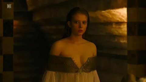 Откровенное декольте Валентины Ляпиной – Этерна: Часть первая (2022) .