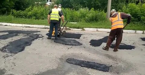 Заплатки на дорогах