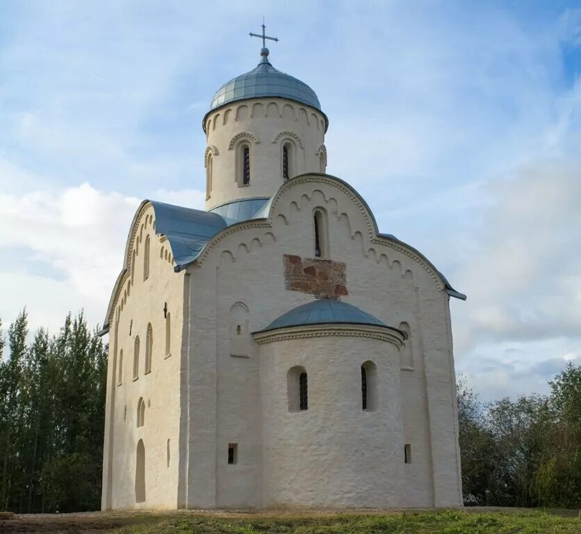 Церковь николы на липне год. Липно. Церковь николы на острове липно. Церковь николы на липне 13 век новгород. Церковь николы на липне в новгороде 1292.