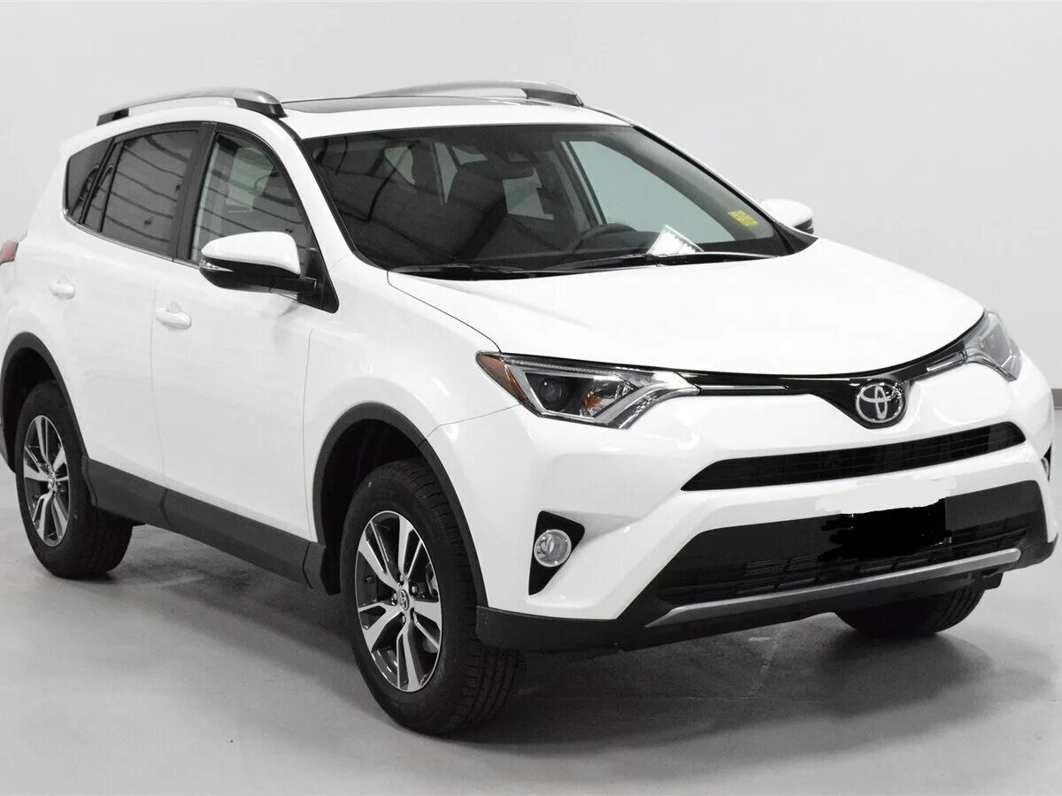 Тойота рав алтайский край. Toyota rav4 2018. Тойота рав 4 2018 года. Тойота рав 4 2018 белый. Тойота рав 4 2022 белая.