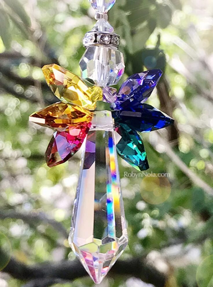 Crystal catcher. Rainbow Crystal Swarovski. Радужный подарок. Радужный подарок для девочки. Богема Кристалл Рейнбоу.