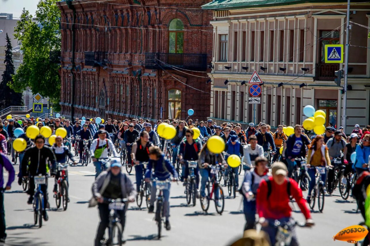 День 1000 велосипедистов. День 1000 велосипедистов Уфа. Велосипедисты Уфа. Забег велосипедистов Уфа. Памятник велосипедистам Уфа.