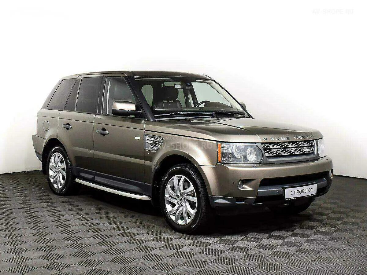 Купить ленд ровер 2 с пробегом. Range Rover Sport 2011. Range Rover 95. Ленд Ровер коричневый. Рендж Ровер спорт 2012 дизель 3 литра.