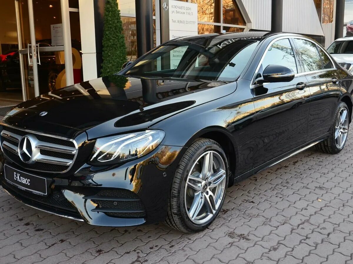 Mercedes benz e w213. Мерседес w213 2019. Мерседес w213 2019. Mercedes black w213 sport. Mercedes e200 w213.