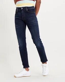 Levis slim taper