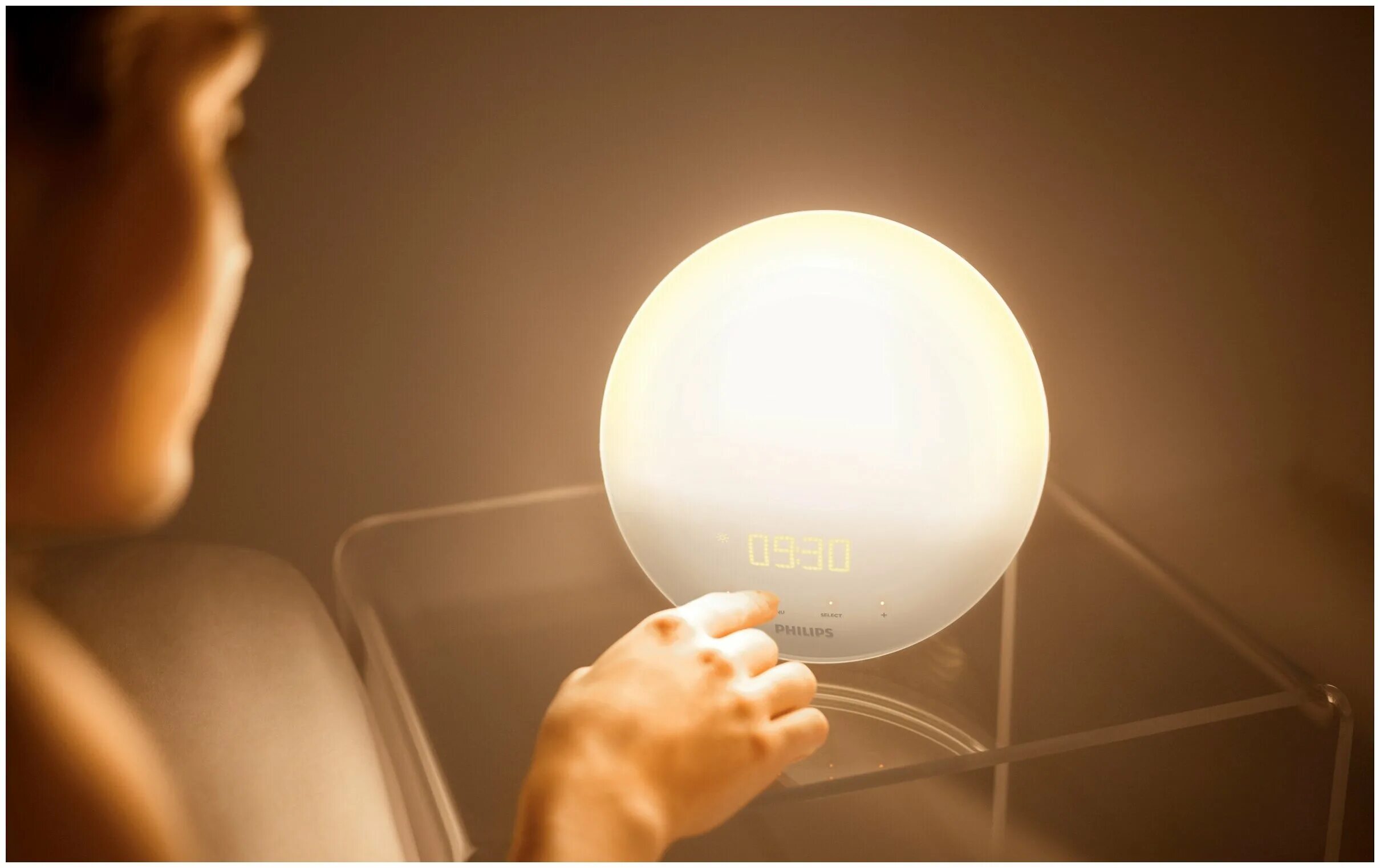 Красивые лампочки. Лампочка и солнце. Солнце вместо лампы. Солнце арты. Лампочка закат.