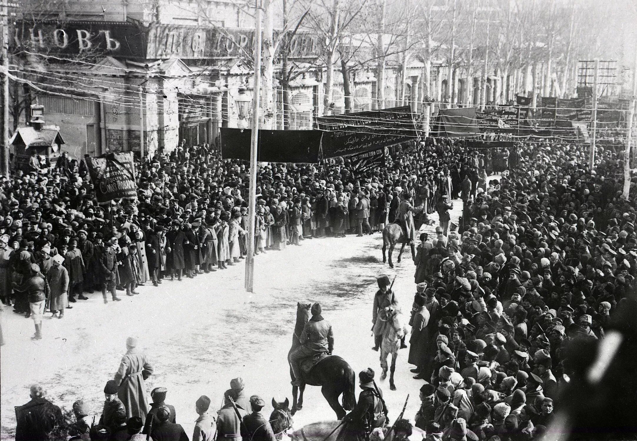 Мятеж 1917 года. 1916-1917 Среднеазиатское восстание. Восстание в Ташкенте 1917. Ташкент в 1917 году. Восстания в Туркестане в 1916 г..