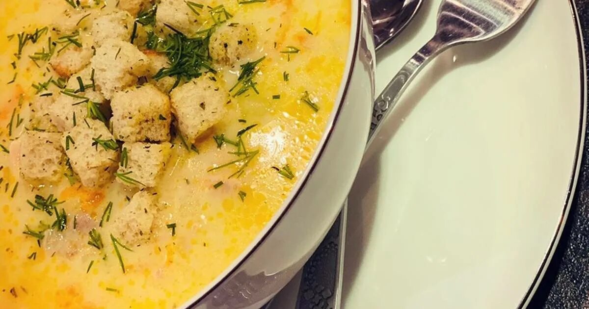 Суп с плавленным сыром и курицей. Сырный суп белькович. Сырный суп пюре с курицей и плавленным сыром. Сырный суп с брокколи. Сырный суп белькович.