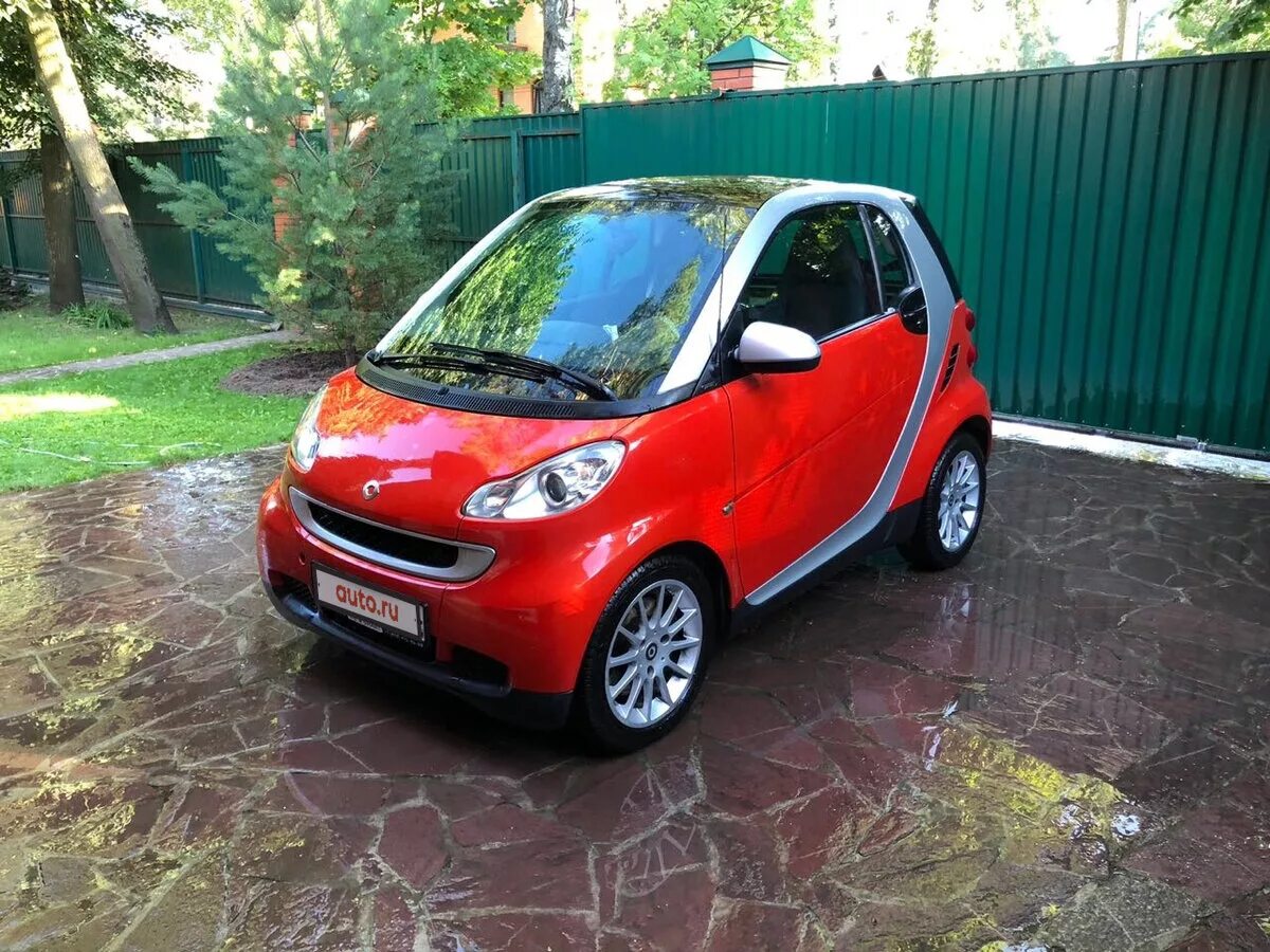 Сколько стоит машину 8. Smart Fortwo 2. Smart Fortwo 2008 1.0 71 л.с. Германия. Смарт 2х дверный. Автомобиль Smart Fortwo II красный.