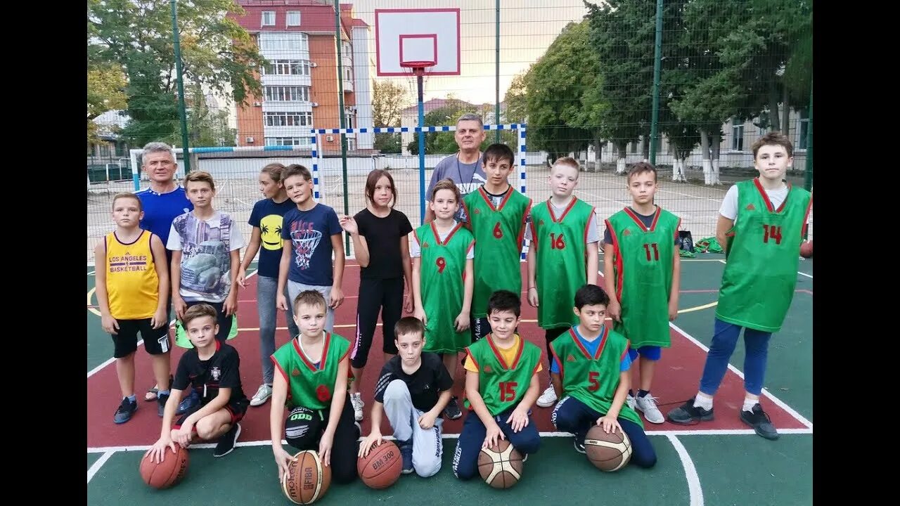 Баскетбол Севастополь. Школа 14 Севастополь. Город Севастополь баскетбольная школа 5. Кочинян Арарат баскетбол.
