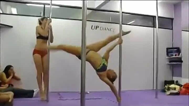 Барбара неделякова стриптизерши. Кармен электра стриптиз. Зомби против стриптизёрш (2012). Стриптизерша вампир. Стриптизерши против оборотней.