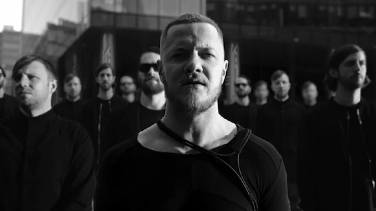 Thunder imagine dragons слушать. Imagine dragons. imagine dragons thunder. имеджин драгонс фандер. thunder imagine dragons фото.