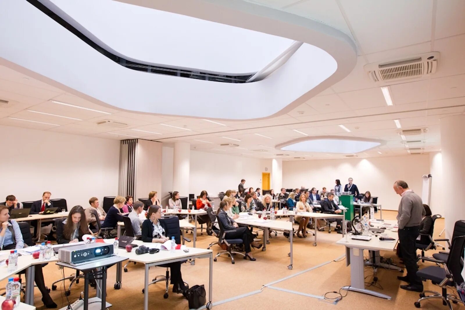 Школа стартапов skolkovo. Московская школа управления сколково лого. Сколково наука град. Москва технопарк сколково. Школа сколково москва.