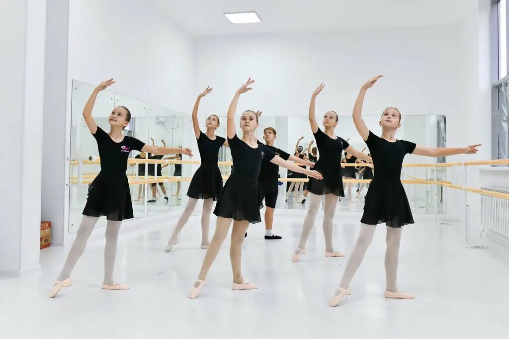 Анапа школа танцев. Академия танцев анапа. Анапа школа танцев. Анапа стайл. Лунапарк анапа танцы.