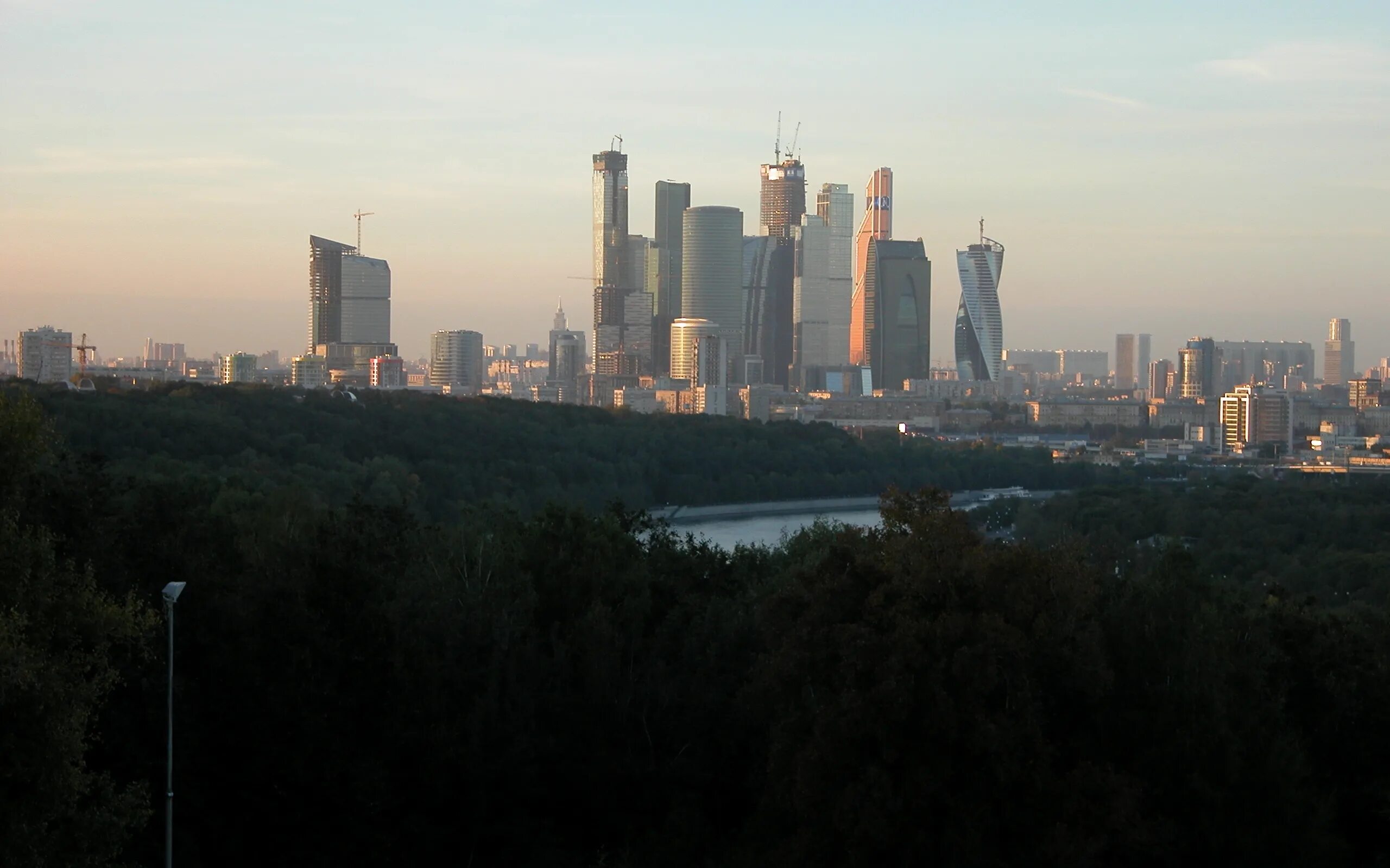 Территория москвы 2022. Карта территории москвы с границами 2021. Границы москвы. Города 6 к москве. Зоны большой москвы.