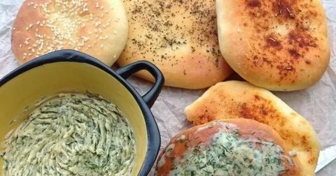 Дрожжевые лепешки с начинкой