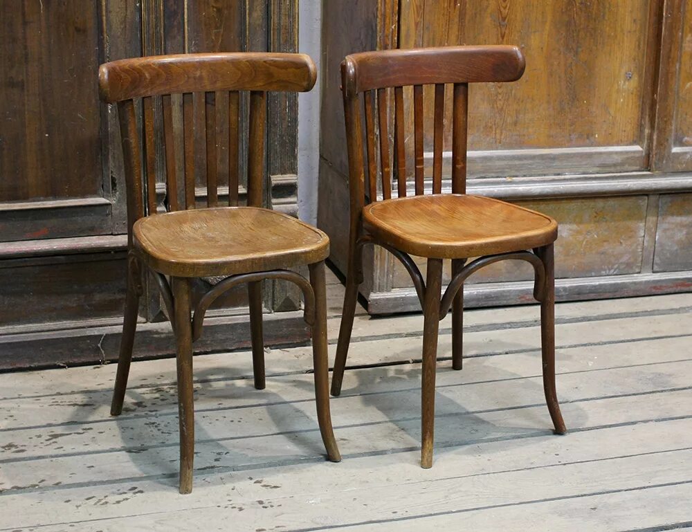 Венский стул 19 век Англия. Советский стул. Старый стул. Стулья старинные деревянные.