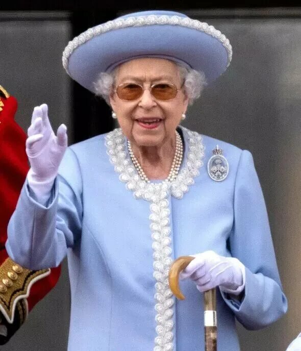 Конкурс королевы елизаветы 2024. Золотой юбилей елизаветы 2 балкон 2002. Elizabeth 2. Визит елизаветы 2 в санкт-петербурге. Конкурс королевы елизаветы 2024.