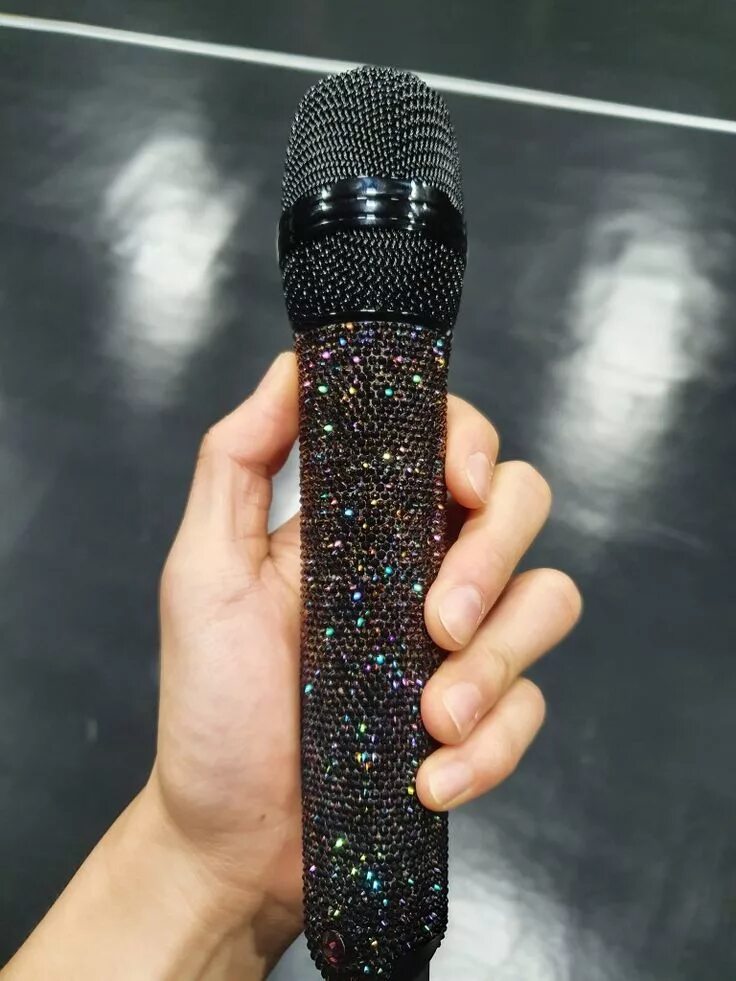 Как выглядит цветок микрофон Pin by Andreas Backman on EXO 엑소 Microphones, Music accessories, Music supplies