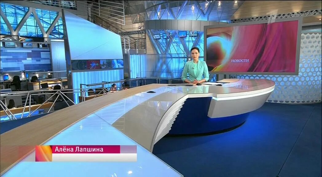 Канал первого канала снг. Первый канал 2015. Часы первого канала. Первый канал 2014. Начало эфира первого канала.