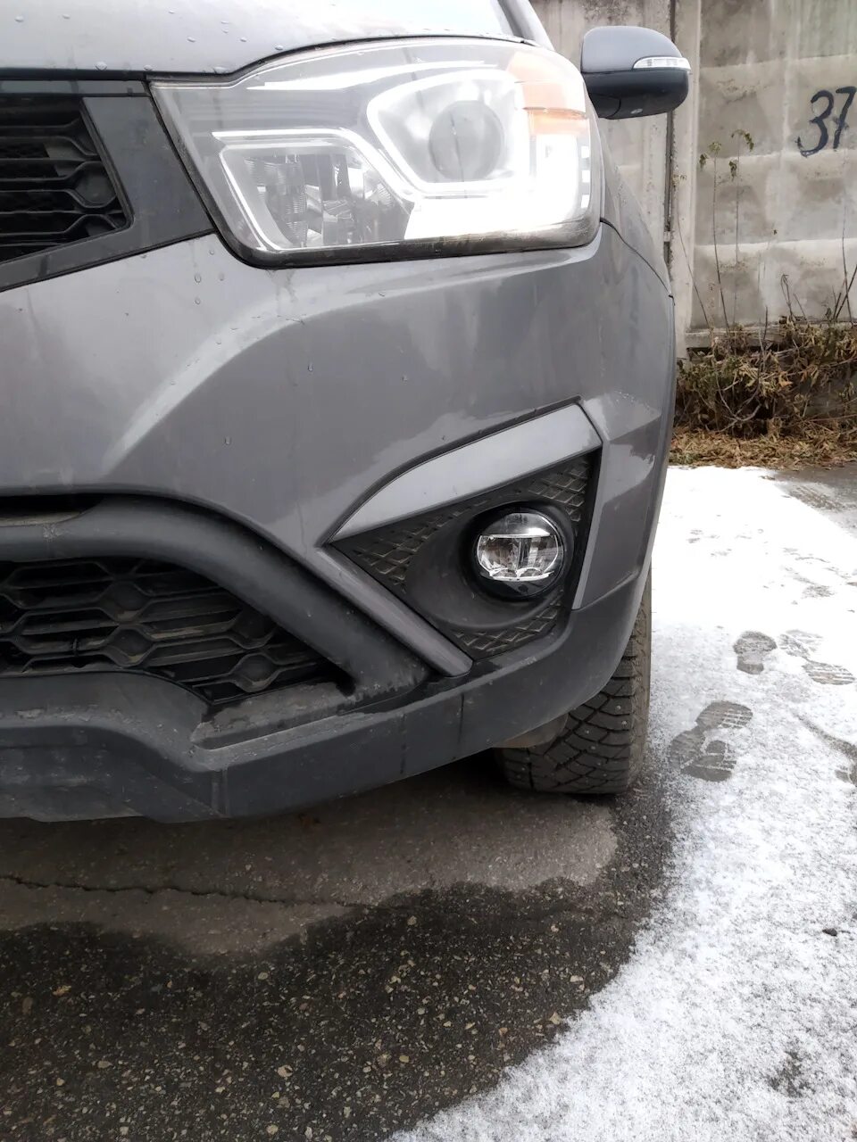 Ssangyong actyon противотуманные фары