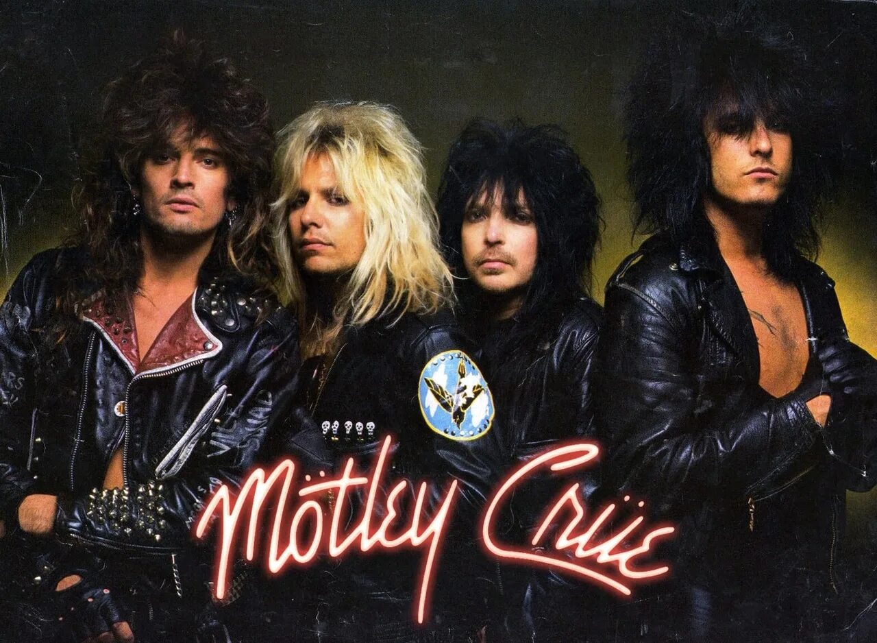 Альбомы зарубежных групп. Motley Crue. Группа Mötley Crüe. Рок группа мотли Крю. Motley Crue фото.