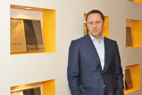 Директор стс
