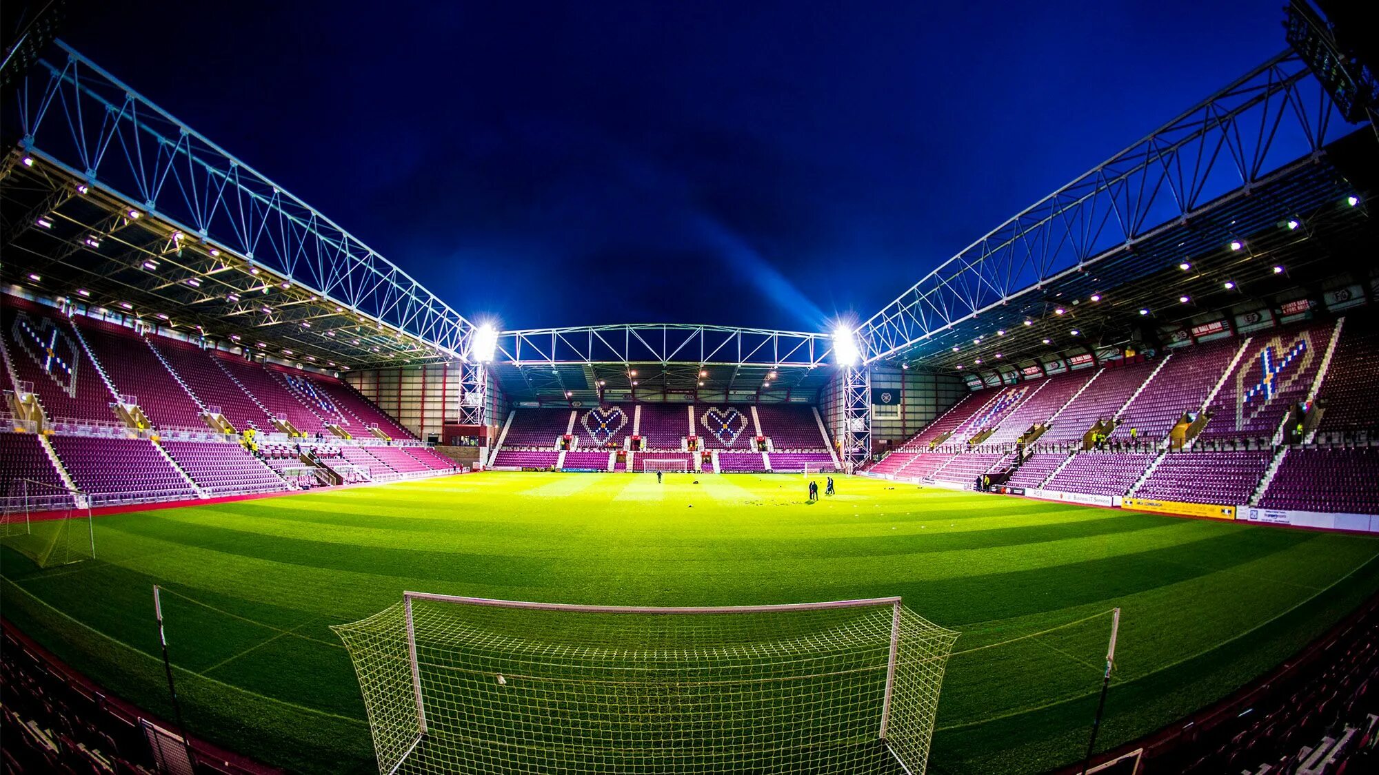 Стадион алиса. Питтодри абердин стадион. tynecastle park эдинбург шотландия футбольный стадион. стадион: тайнкасл парк (эдинбург). стадион данфермлин.