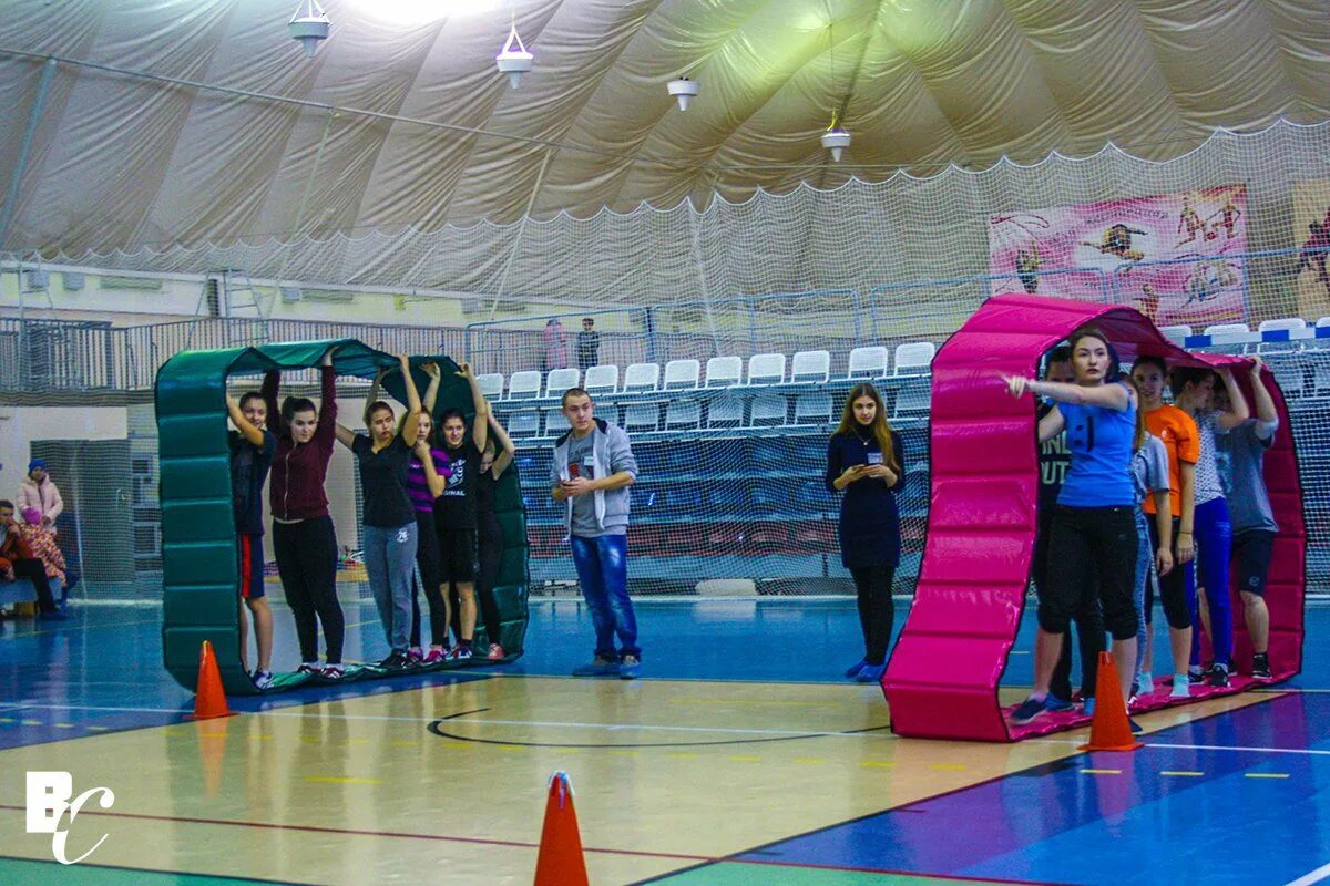 Спортивный выкса. Выкса фок олимп спортивный лабиринт. фок олимп выкса. выкса тв фок олимп спортивный лабиринт. спорткомплекс выкса.