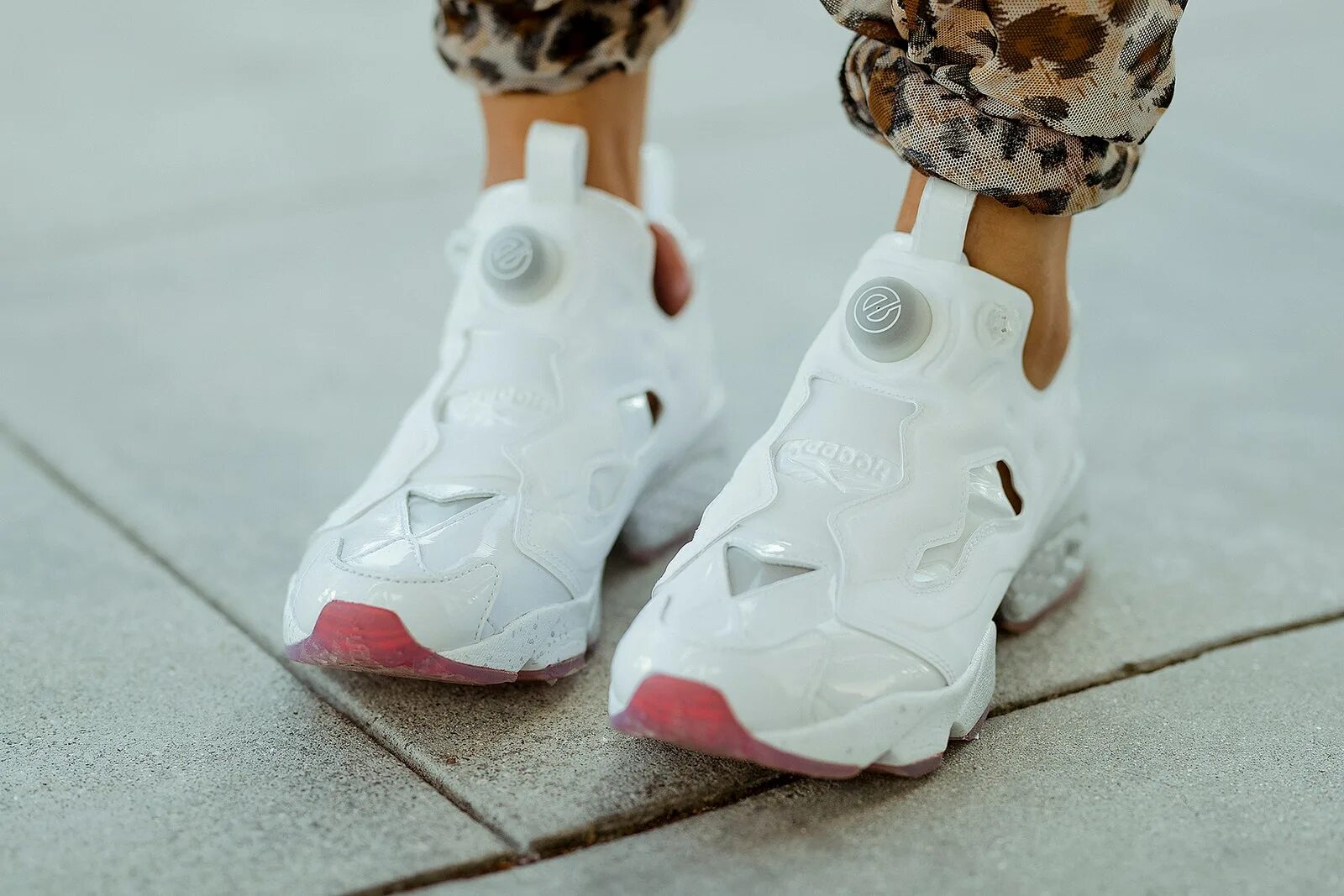 Кроссовки Reebok Instapump Fury. Reebok Инста памп. Кроссовки Reebok Insta Pump. Рибок Инста памп женские. Кроссовки reebok x