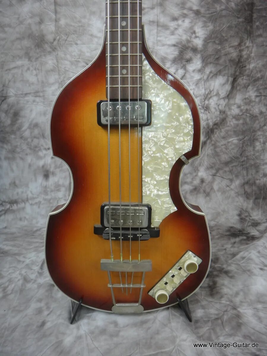 Бас гитара Hofner 500 1. Hofner Violin Bass. Hofner 500/1 пола Маккартни. Hofner 500 and 500/1. Violin bass