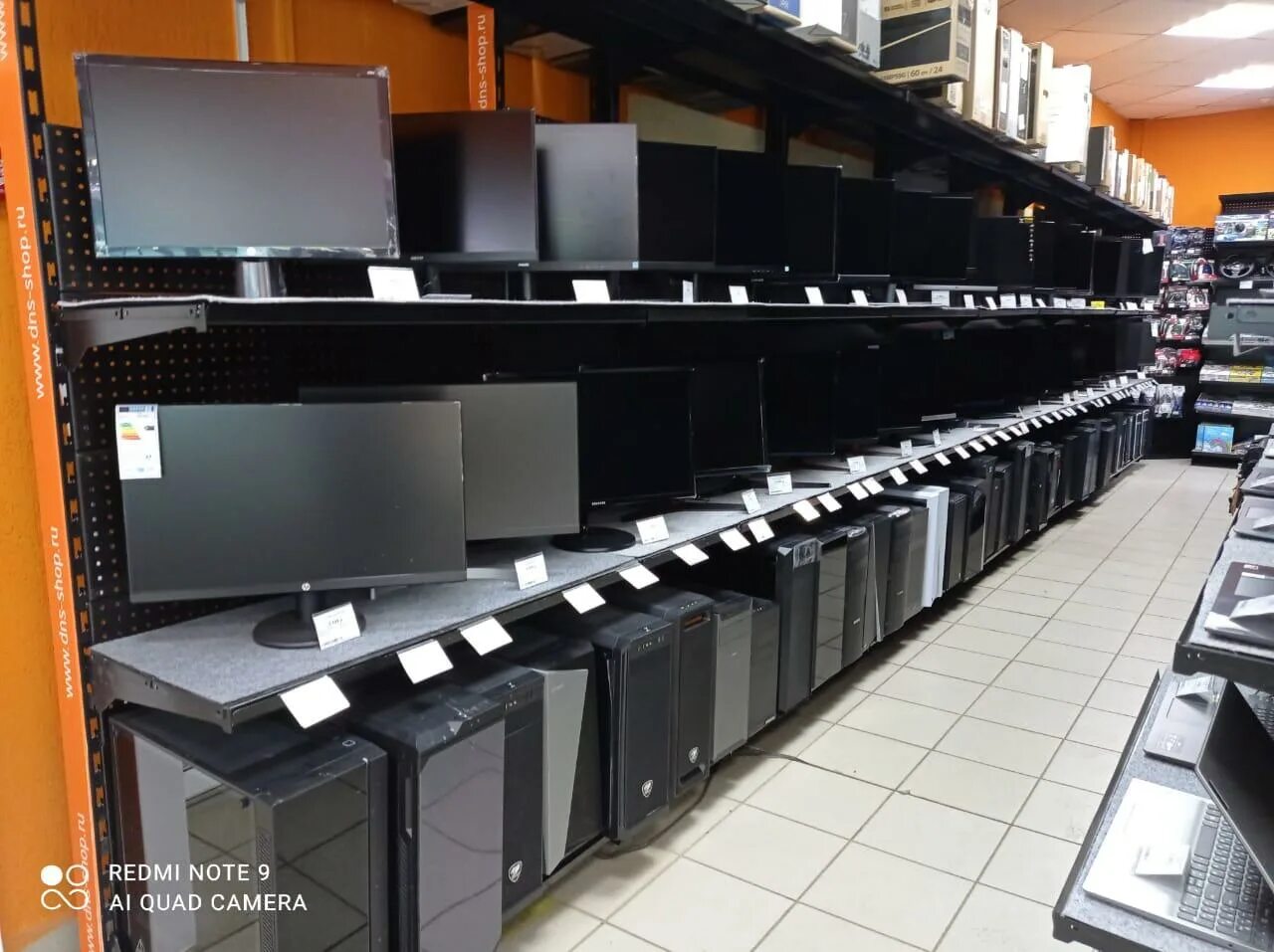 Днс сарапул горького 16. Днс сарапул товары. Магазин лига сарапул. Днс сарапул центр. Магазин лига сарапул.