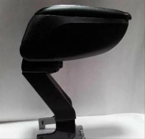 подлокотник для renault duster 2010. подлокотник для renault duster i. подлокотник рено дастер 2021 оригинал. подлокотник дастер 2019. подлокотник на рено дастер 2020 оригинал.