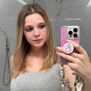 Anne wünsche füße, phone wallpaper, mobile wallpaper, tablet wallpaper.