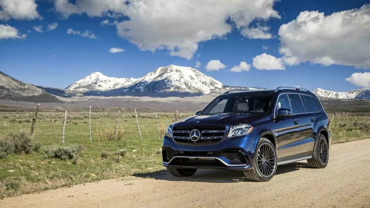 Мерседес глс 63. Мерседес-бенц gls 2020. Мерседес бенц 63 глс. Gls обои. Обои мерседес gls 2020.