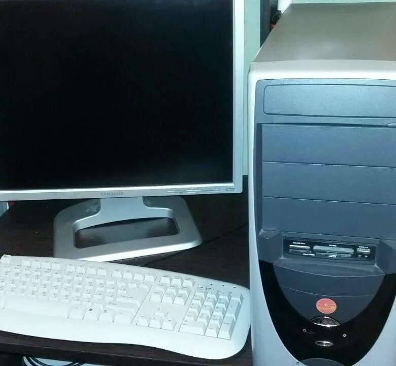 Тоже компьютер. Компьютер в Москве. Отдали старый компьютер. Компьютеры б у Крымск. Б У компьютер сколько стоит домашний.