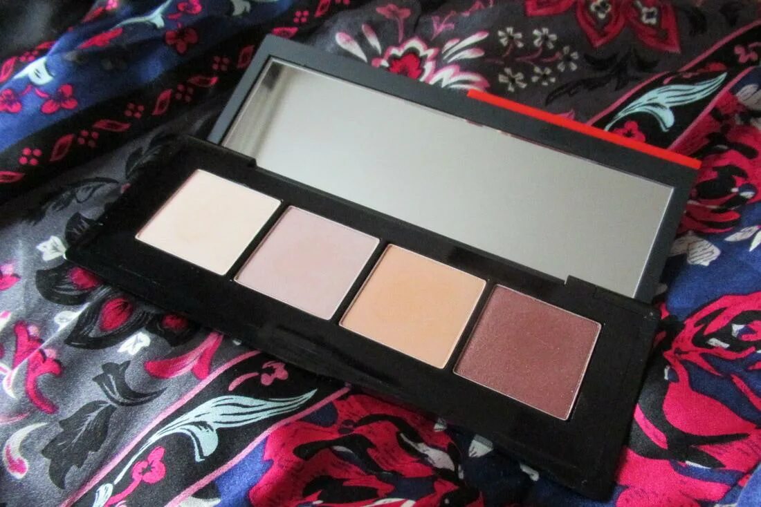 Палетка теней шисейдо. Палетка теней шисейдо 06. Shiseido Essentialist Eye Palette 06. Shiseido Essentialist Eye Palette.