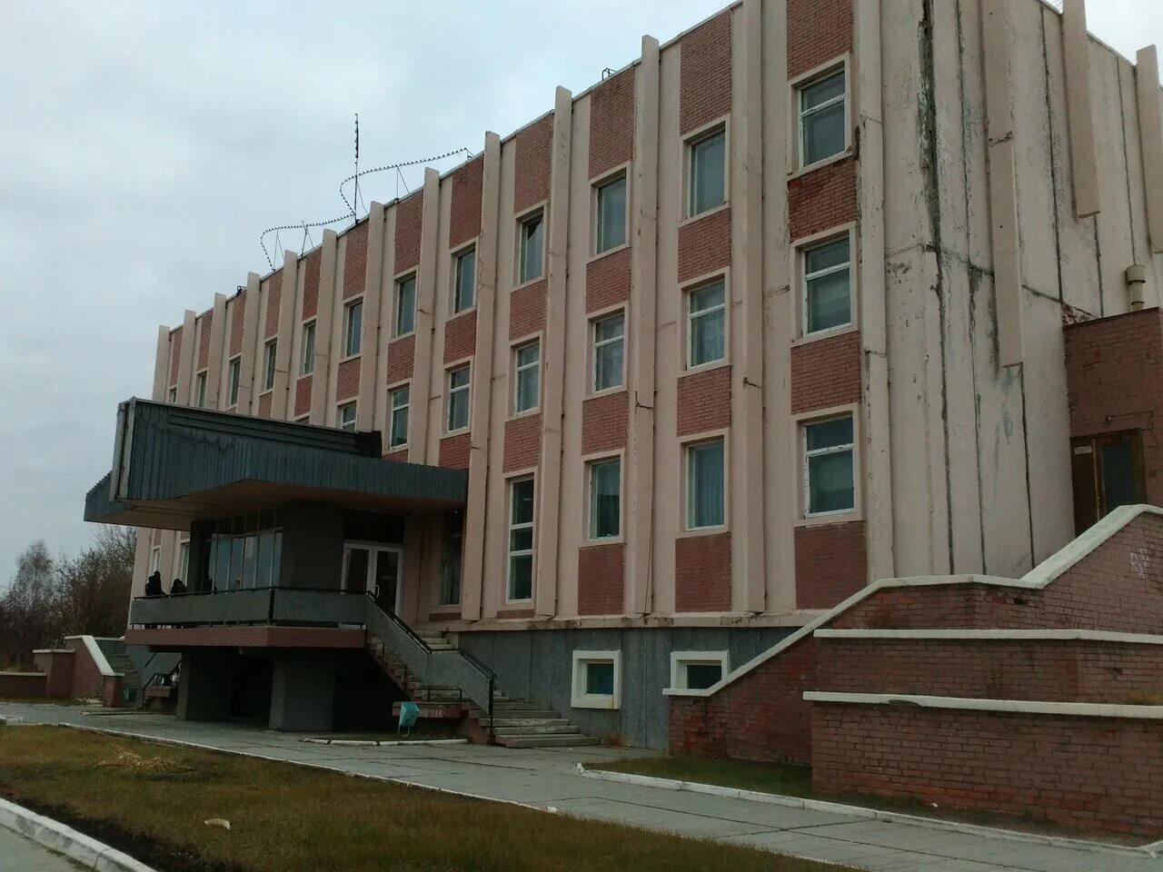 Санаторий кыштым челябинская область. Санаторий ооо демидов кыштым. Дальняя дача кыштым. Санаторий дальняя дача челябинская область. Кыштым профилакторий.