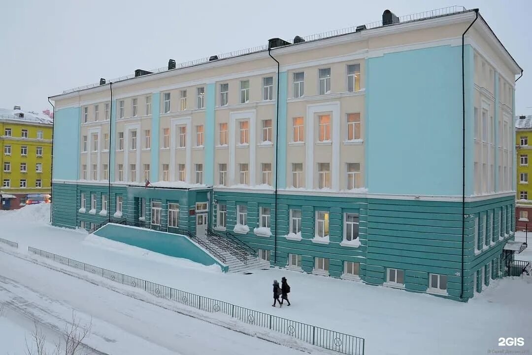 Школа 6 Норильск. Школа № 6, Норильск, Комсомольская улица, 16. Гимназия 5 Норильск. 16 Школа Норильск. Школа 6 контакты