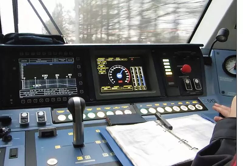 Уставка тока. Система автомашинист. Автоведение. Дисплей мсуд электровоза эп1. Кабина эп2к дисплей мсуд.