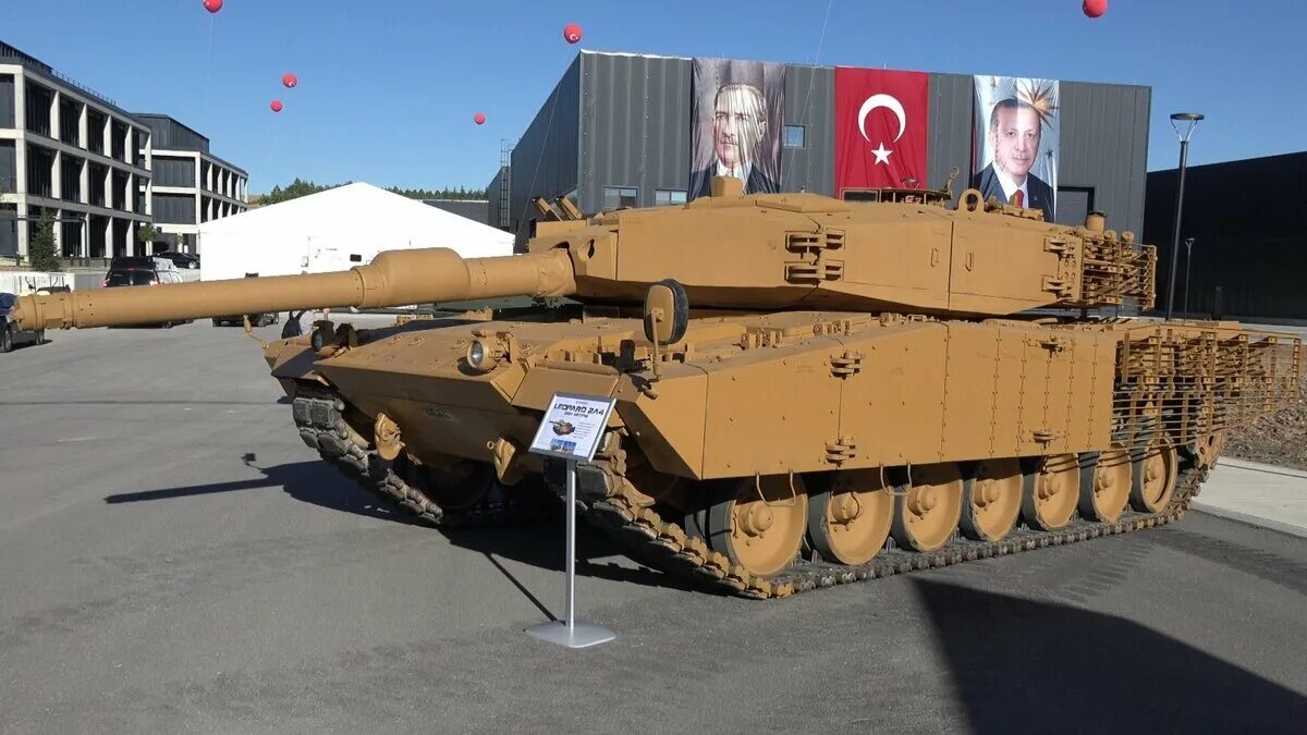 2 2 4 turkey. Leopard 2a4 танк. Танки Leopard 2a4. Леопард 2а2. Leopard 2a4 Турции.