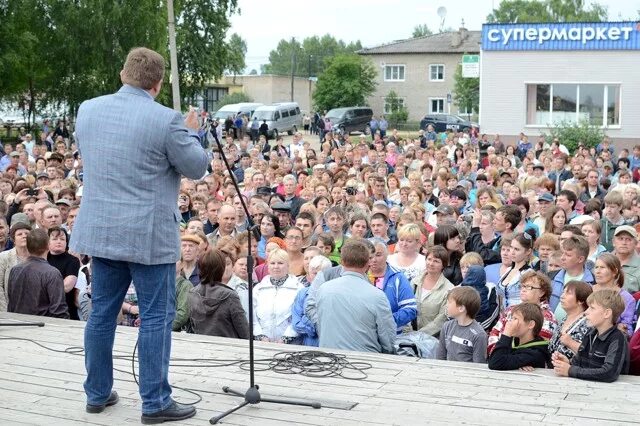 Демьяново Подосиновский район. Пгт Демьяново Подосиновский район. Подосиновский район поселок Демьяново. Площадь в Демьяново Подосиновского района. Погода на неделю демьяново кировская область