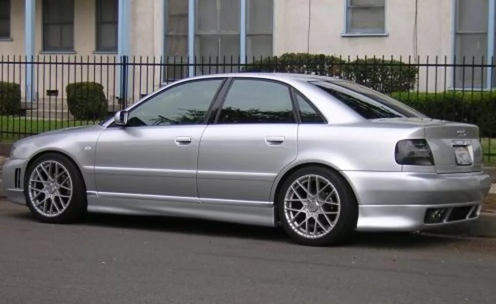 А4 б5 тюнинг. Обвес Ауди а4 б5. Audi a4 1996 tuned. Тюнинг Ауди а4 б5 седан. Ауди а4 1998 обвес.