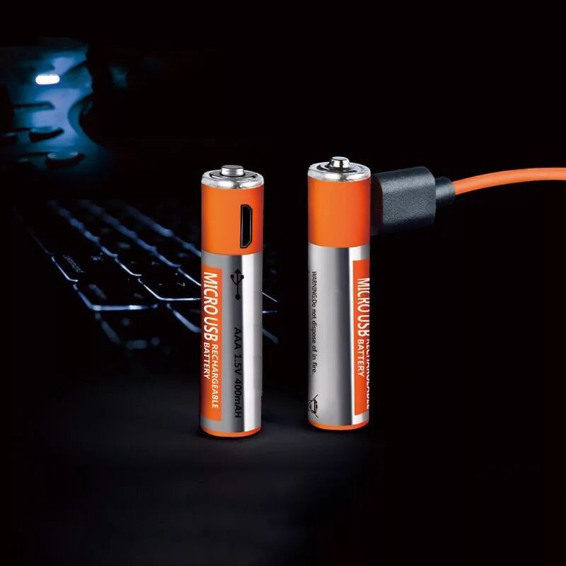 Usb battery. Батарейка АА 1.5. Батарейки ААА аккумуляторы 1.5. Мизинчиковые батарейки с микро УСБ. Аккумулятор ААА Micro USB.