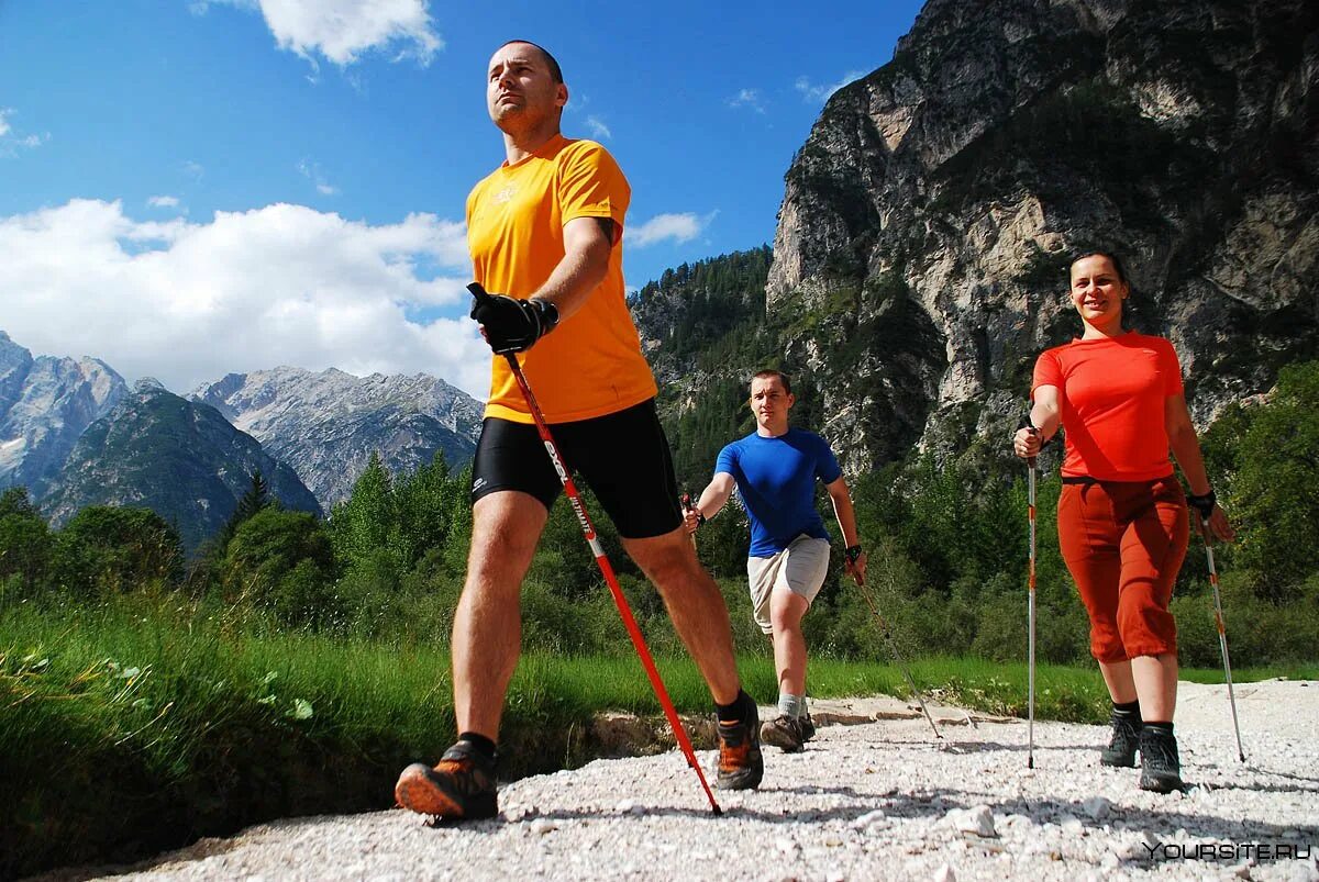 Walks sport. Спорт Скандинавская ходьба. Финская ходьба с палками. Нордик Волкинг.